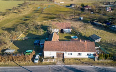 Rodinný dům 266 m2, pozemek 3 343 m2, Štětice.